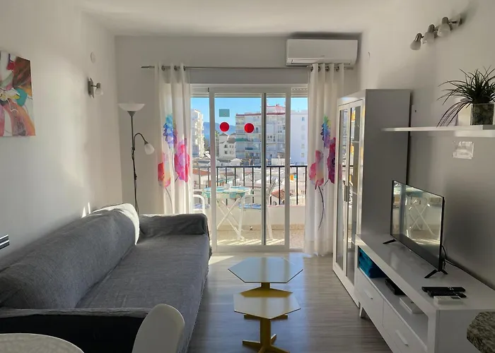 ¡playa Torrecilla, A Un Paso Del Centro Peatonal! Apartment Nerja